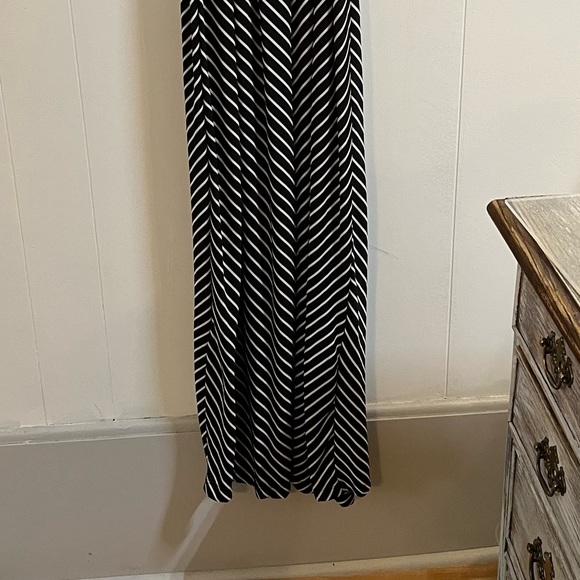 Black and white striped sundress summer maxi dress with chunky belt - Picture 4 of 9
